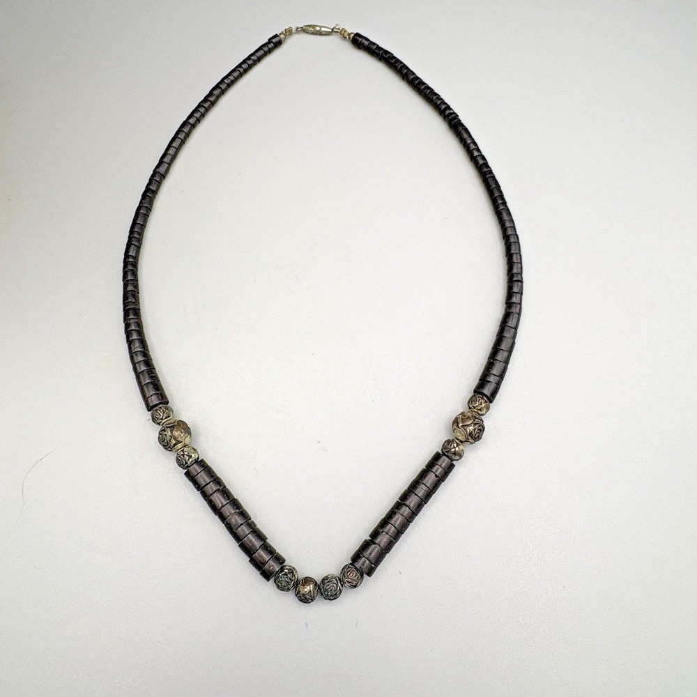 Vintage Graduated Heishi Brown Pen Shell Necklace 18" Silvertone Rose Beads - Picture 2 of 6